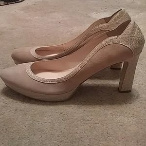 Audrey Brooke Berry Heels Pumps Seude Leather